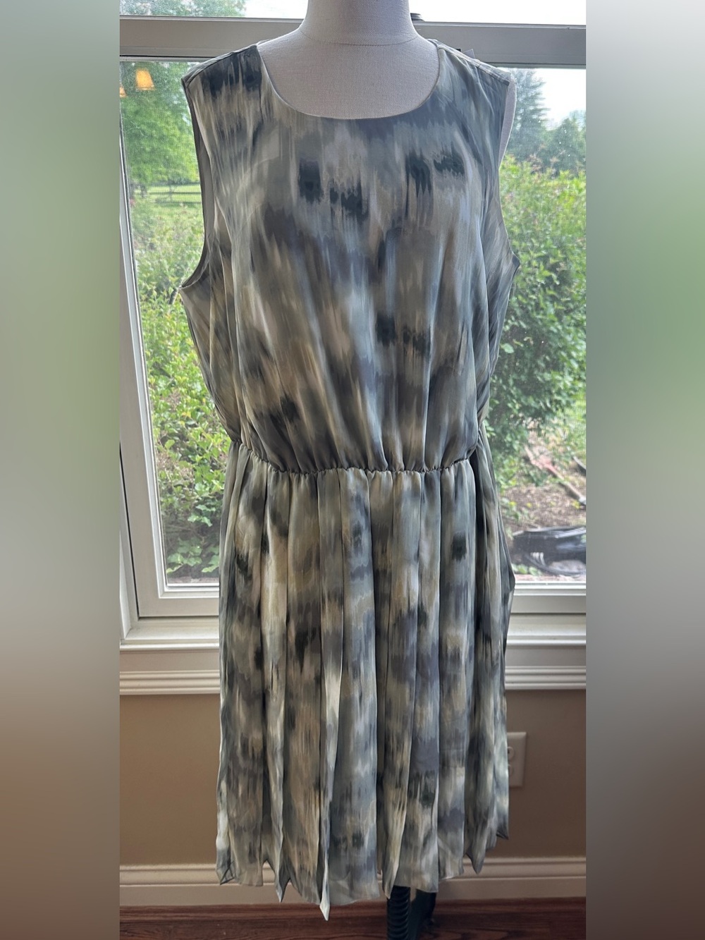 $189 Kenneth Cole New York Plus Size High Low Pleated Dress, Size 1x 1 X‎